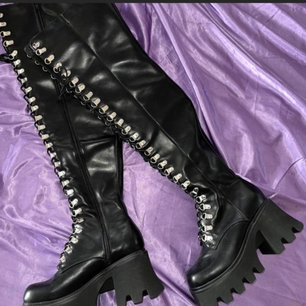 Sexy ass boots